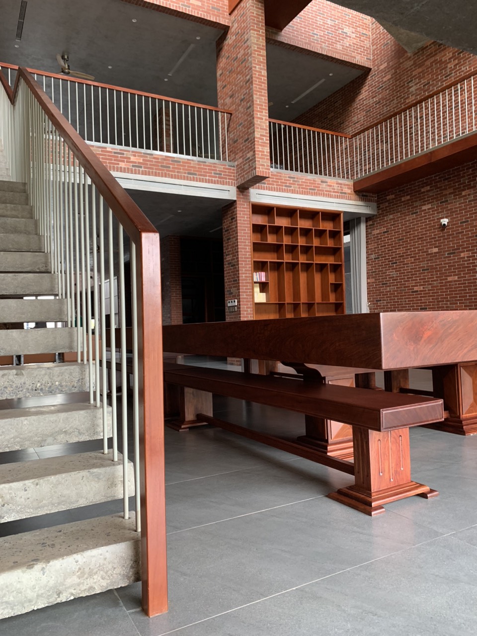 Ý nghĩa cầu thang bộ trong ngôi nhà